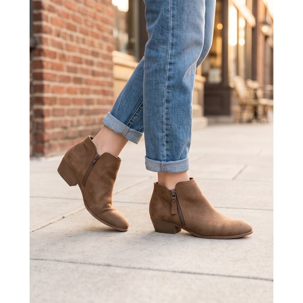 Arizona Brown Ankle Boots
